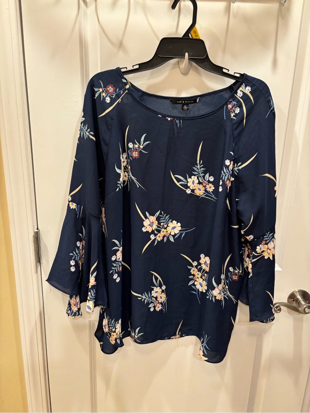 Zac & Rachel boho Navy Floral Bell Sleeve Blouse